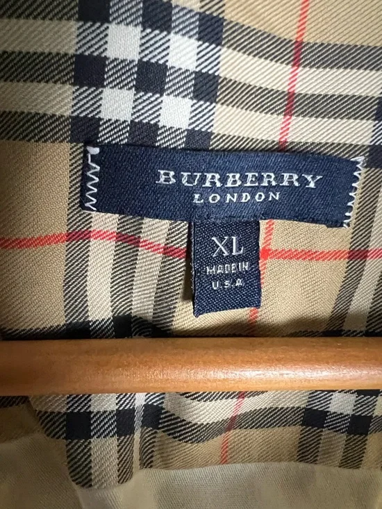 Burberry London cream button up shirt Size XL #luxury #menswear Made In USA - Picture 3 of 10